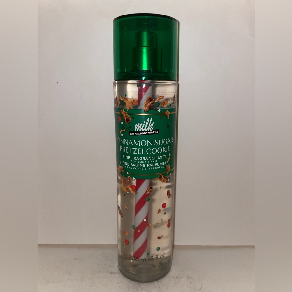 Bath & Body Works Milk Bar Cinnamon Sugar Pretzel Cookie Fragrance Mist 8oz New